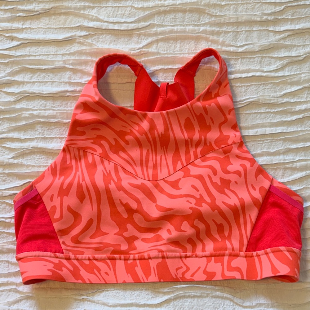 Brooks 3 Pocket Sports Bra